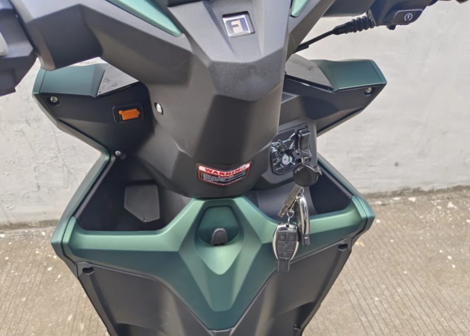 Скутер PROMAX INFERNO 250 (49) в Москве