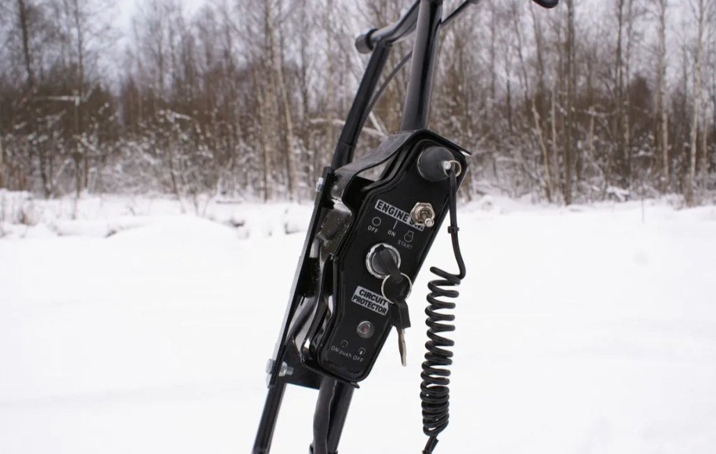 Мотобуксировщик БТС «МАЛЕК»  380/7  БЕЗ э/зап. LIFAN/LONCIN (60 Ватт) в Москве