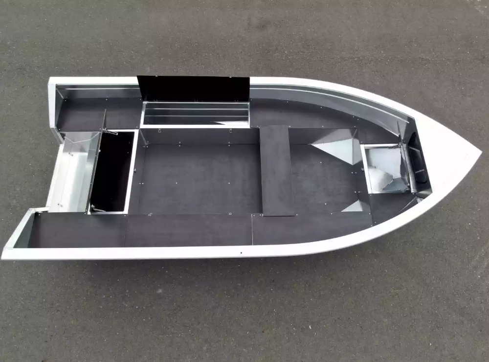 Алюминиевая лодка  Неман-420 в Москве