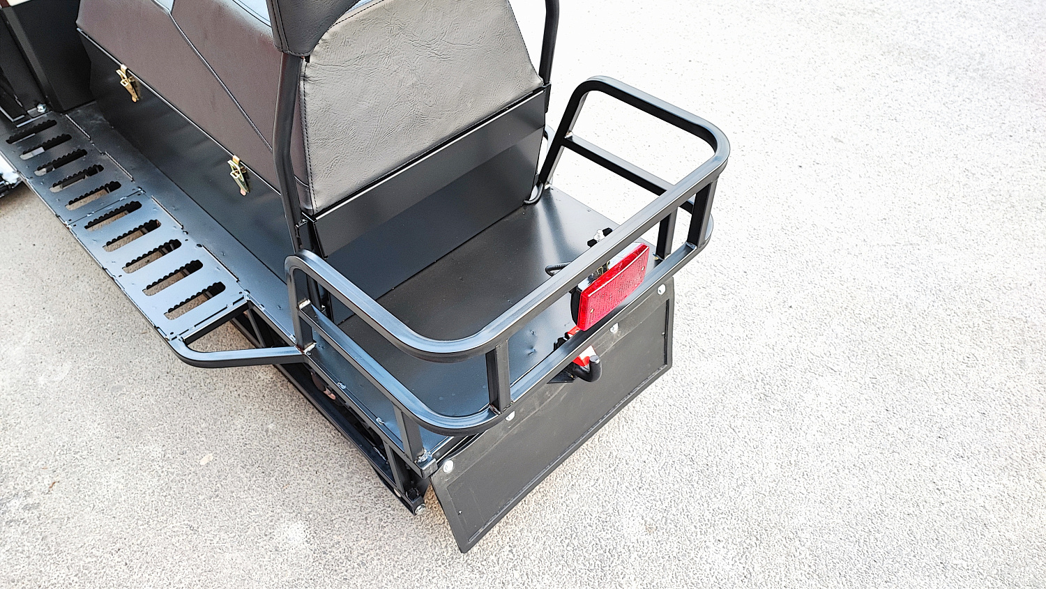 Снегоход PROMAX YAKUT 500 2.0 4T 29 в Москве Снегоход PROMAX YAKUT 500 2.0 4T 29 в Москве