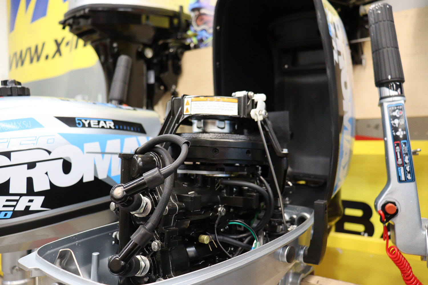 Лодочный мотор PROMAX SP9.9FHS LIGHT в Москве