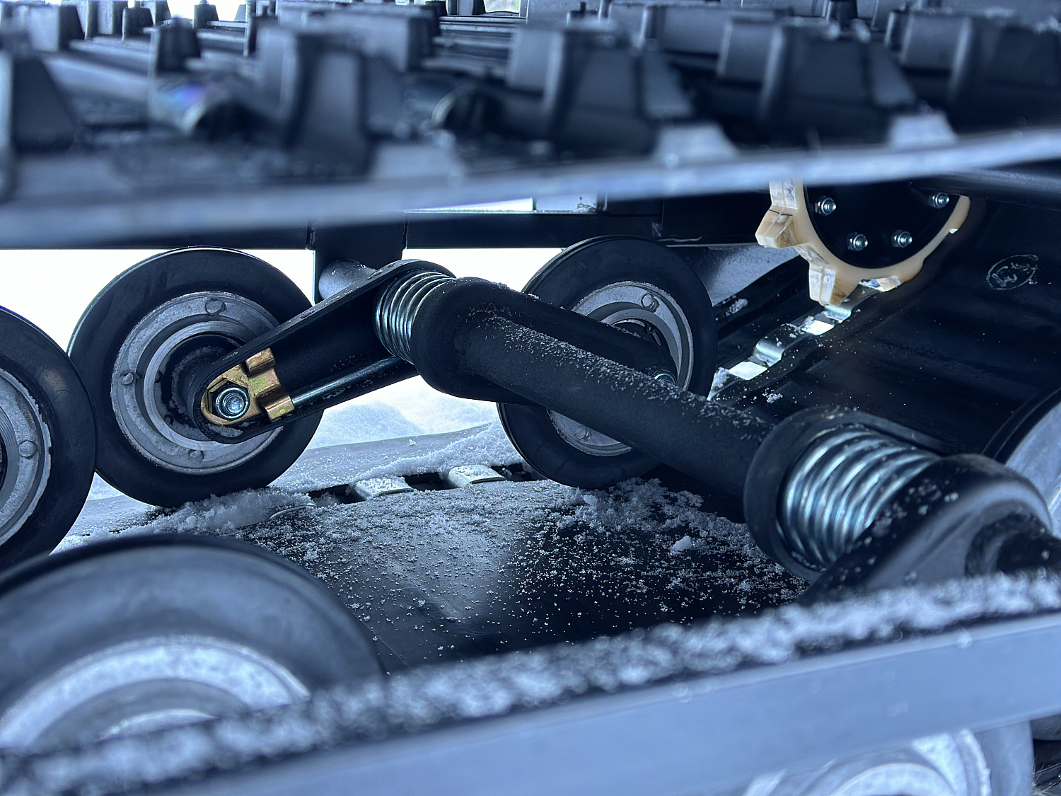 Снегоход PROMAX YAKUT 500 LONG 2.0 4T 27 в Москве Снегоход PROMAX YAKUT 500 LONG 2.0 4T 27 в Москве