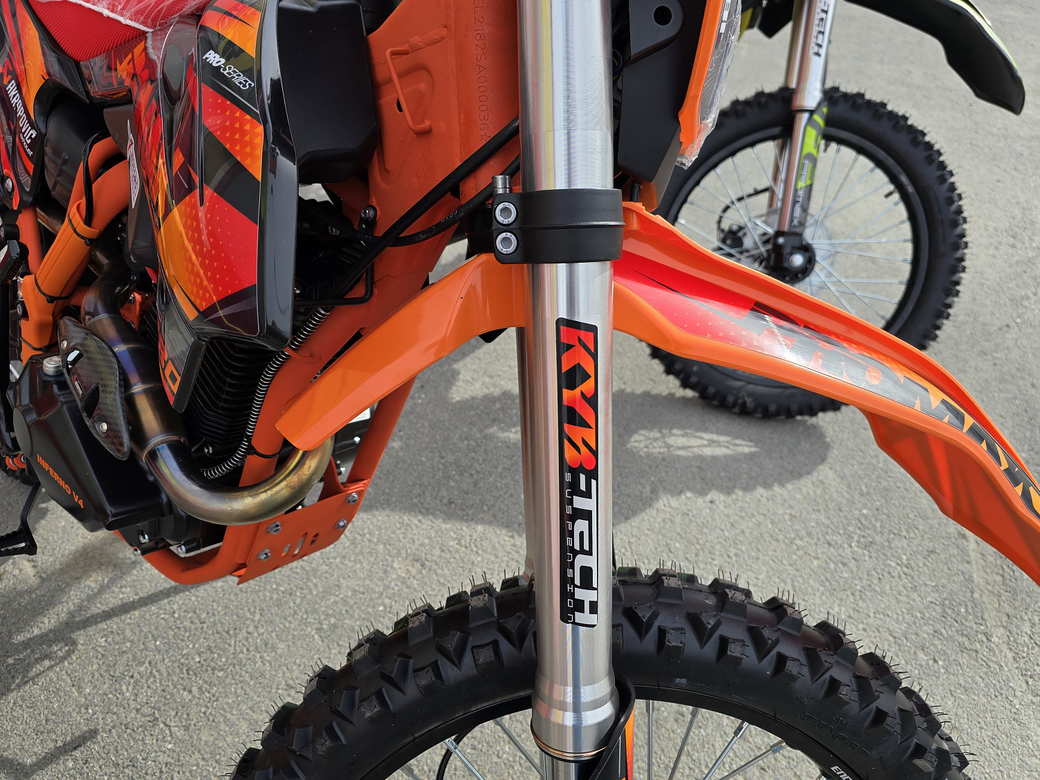 Кроссовый мотоцикл PROMAX INFERNO 380 (4 valves, 5 gears) в Москве Кроссовый мотоцикл PROMAX INFERNO 380 (4 valves, 5 gears) в Москве