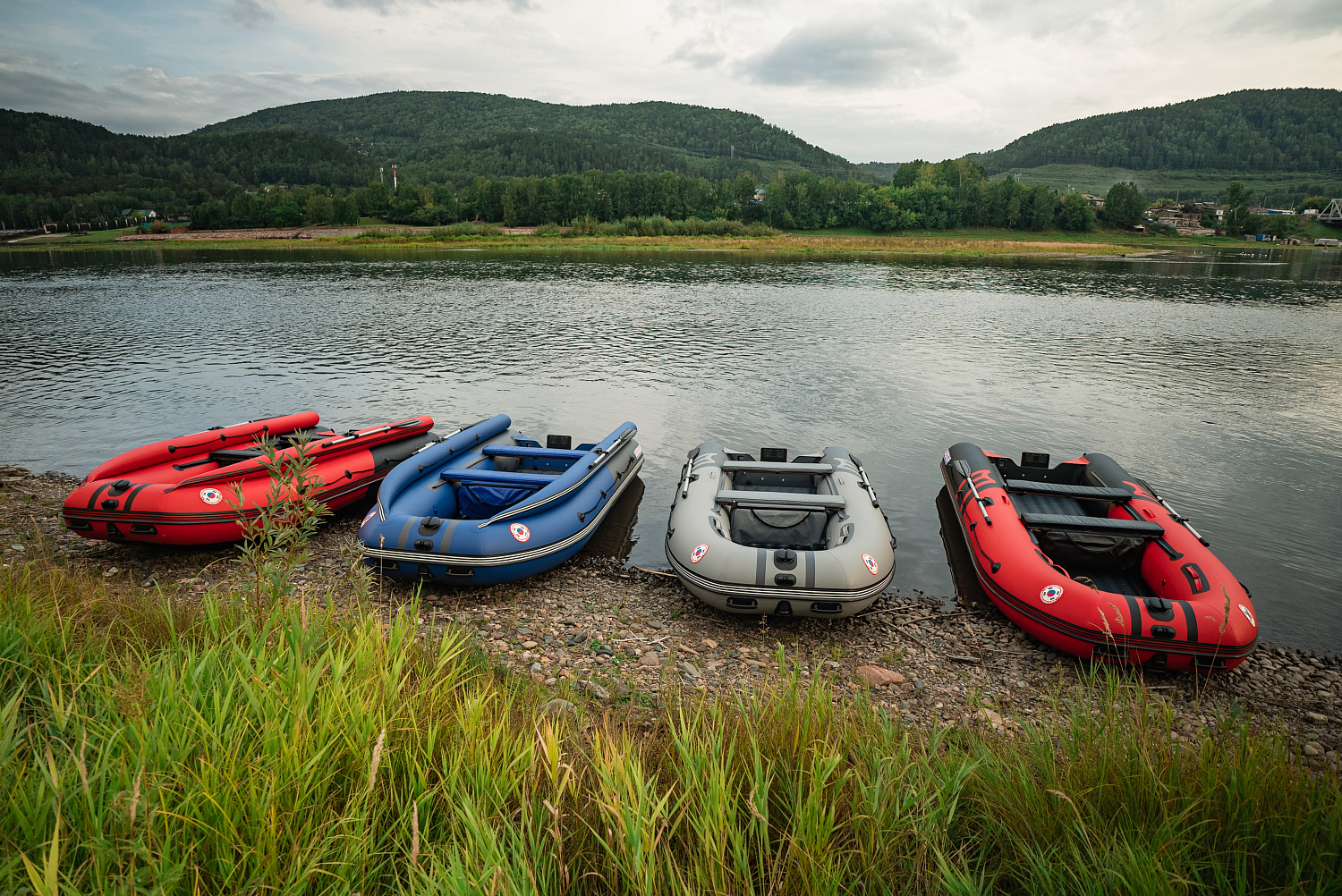 Лодка MISHIMO RIVER FJET PRO 400 под водомет в Москве