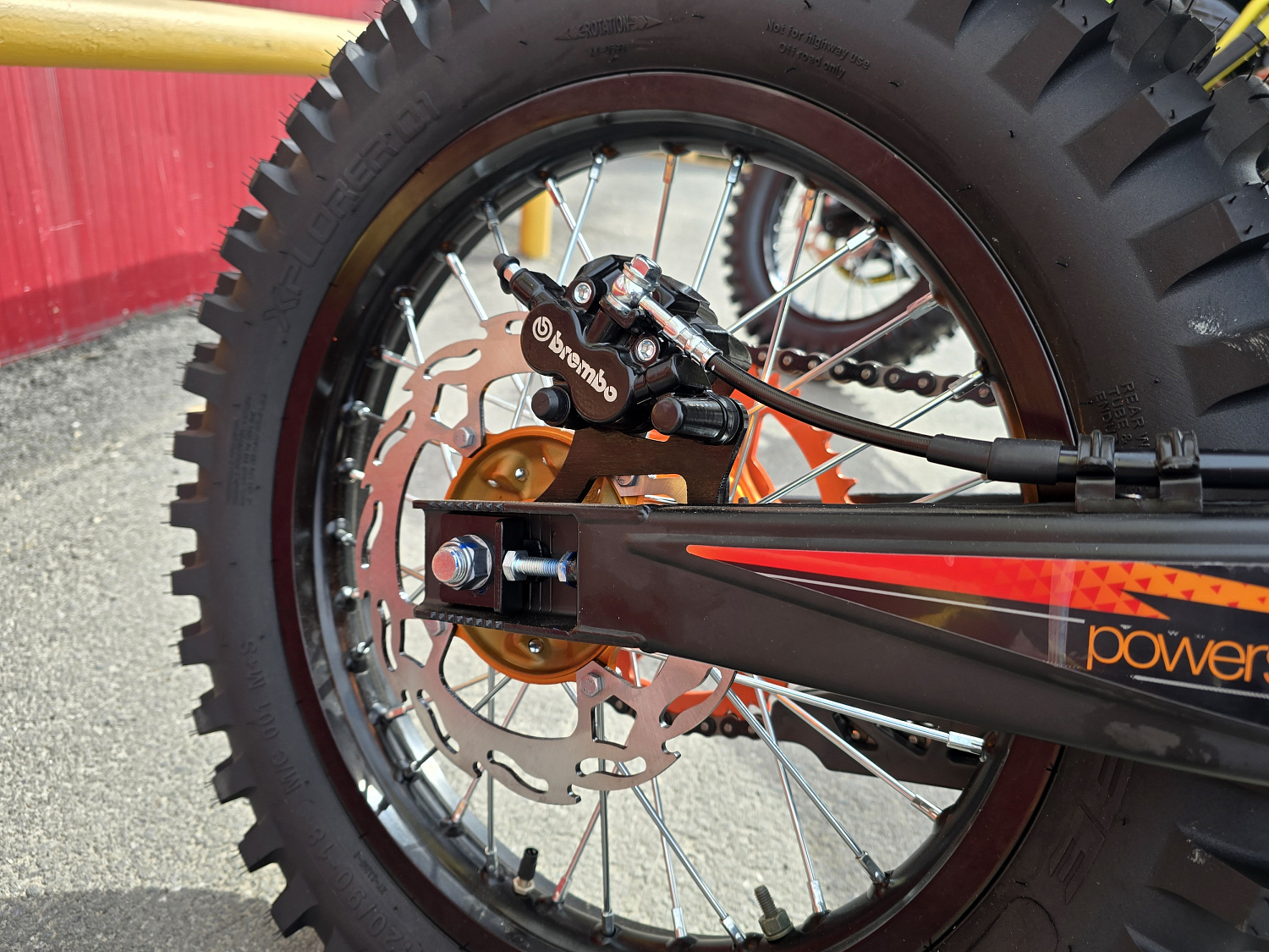 Кроссовый мотоцикл PROMAX INFERNO 380 (4 valves, 5 gears) в Москве Кроссовый мотоцикл PROMAX INFERNO 380 (4 valves, 5 gears) в Москве