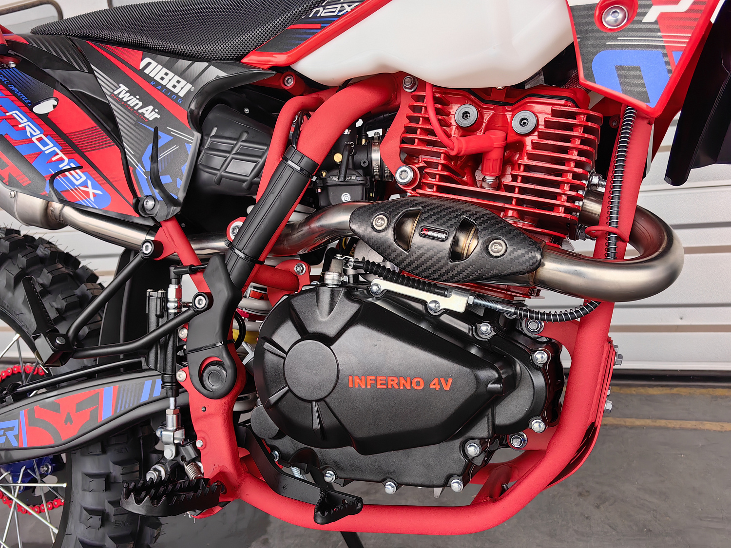 Кроссовый мотоцикл PROMAX INFERNO 380 (4 valves, 6 gears) в Москве Кроссовый мотоцикл PROMAX INFERNO 380 (4 valves, 6 gears) в Москве