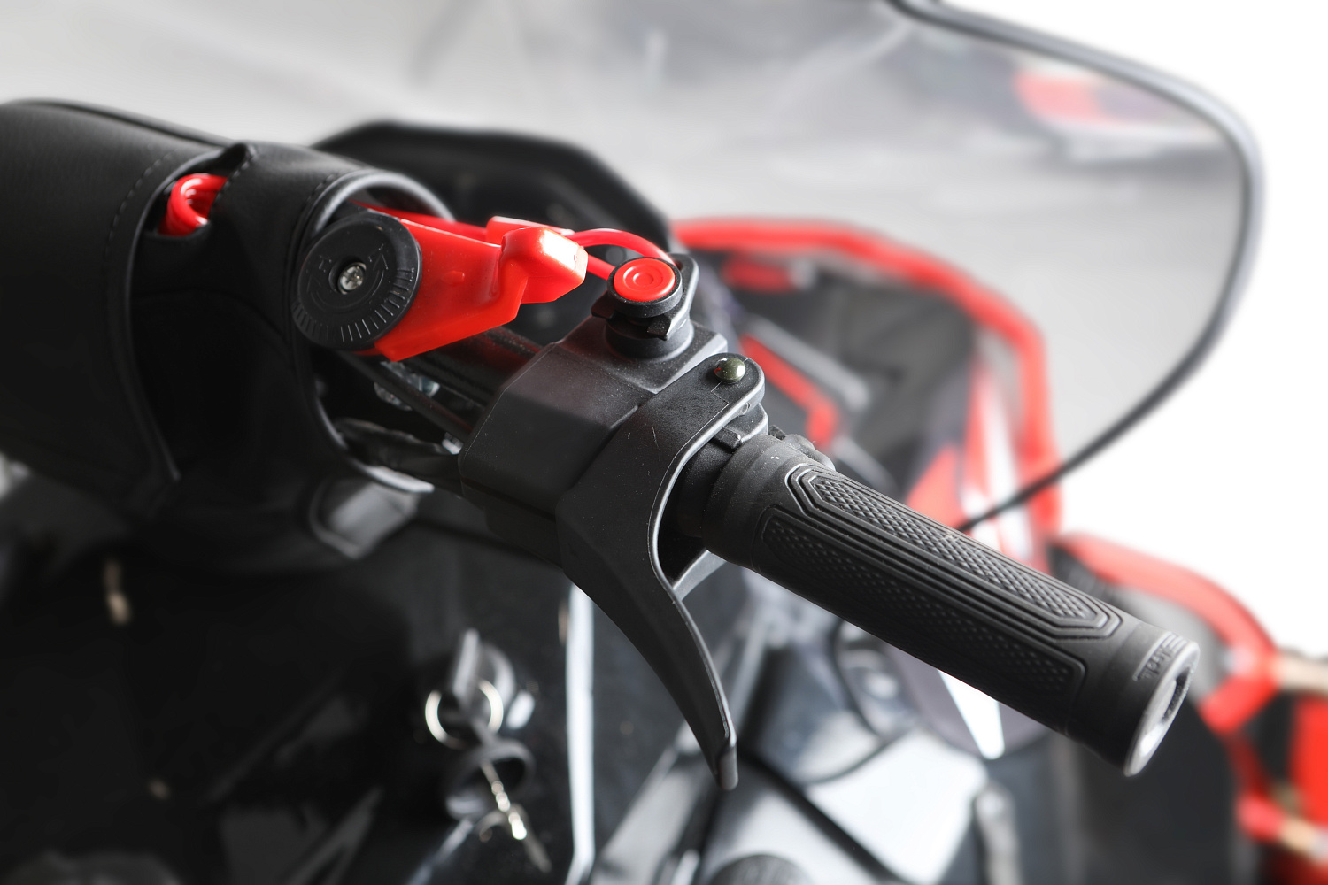 Снегоход IKUDZO HUNTER 700LK 25 V2 в Москве Снегоход IKUDZO HUNTER 700LK 25 V2 в Москве