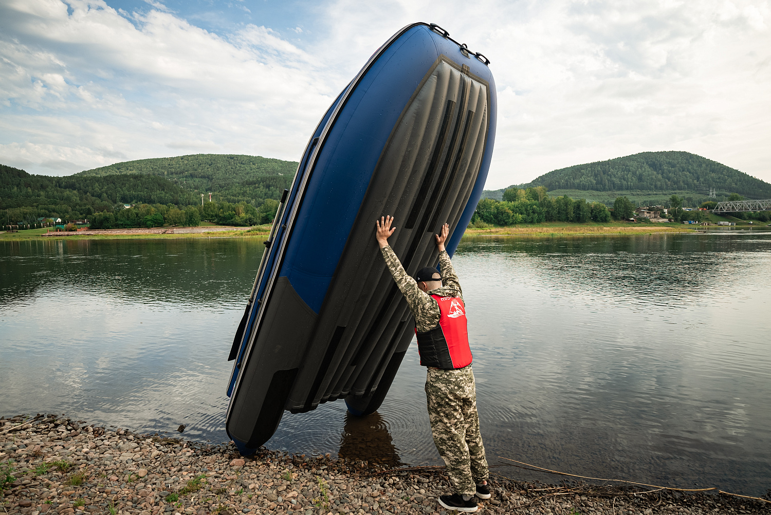 Лодка MISHIMO RIVER FJET PRO 400 под водомет в Москве