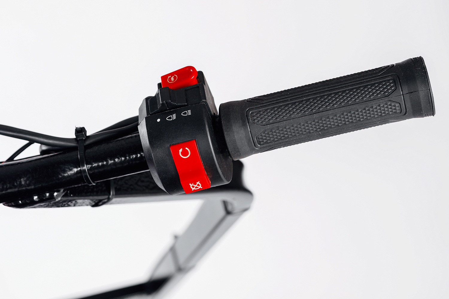 МОТОБУКСИРОВЩИК IKUDZO LONG 2.0 1700/500 EKR19 в Москве