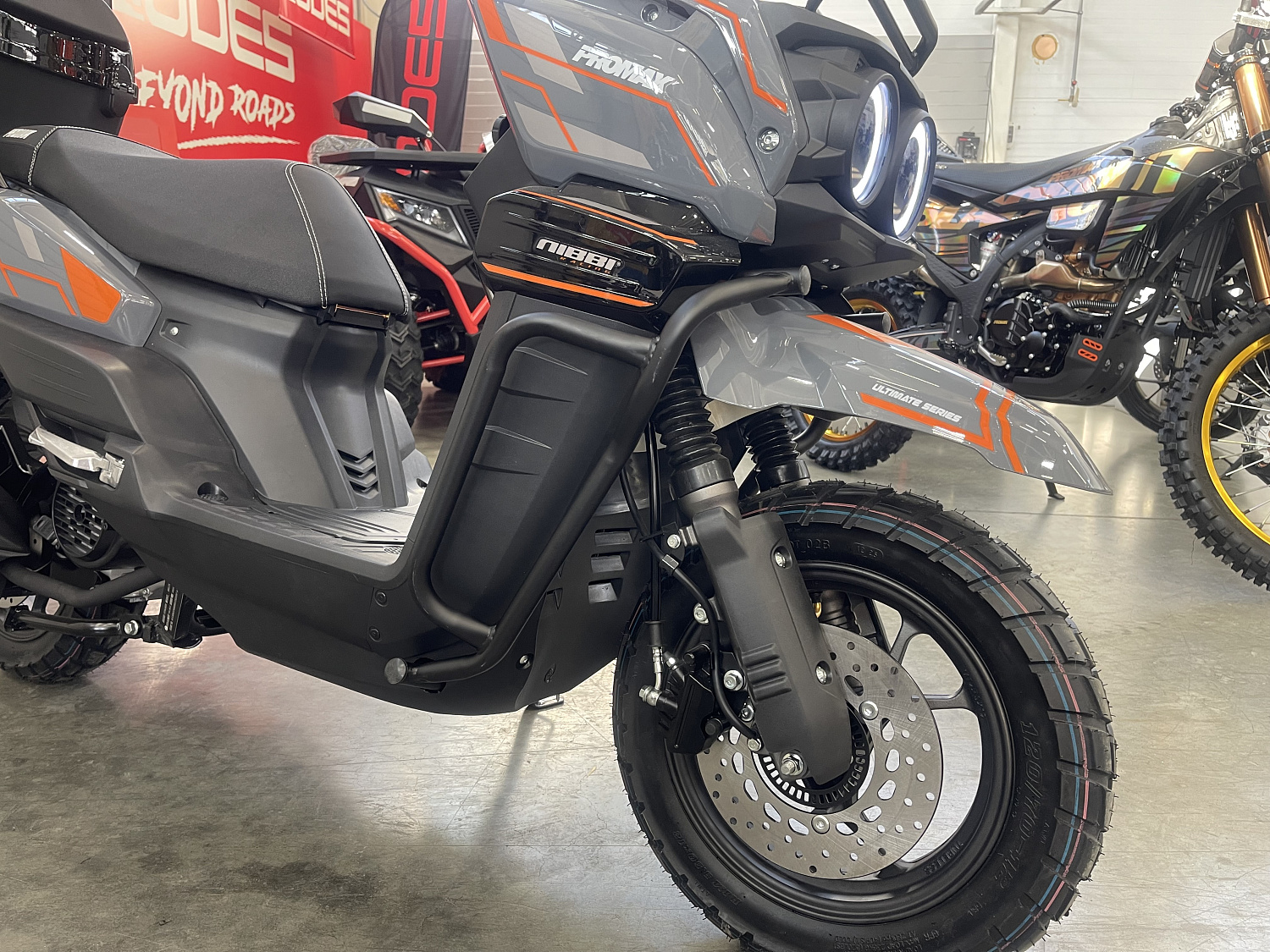 Скутер PROMAX STALKER 240(49) в Москве