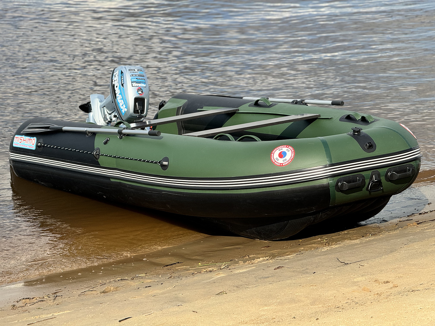 Лодка MISHIMO BIG FLOOR 400 в Москве