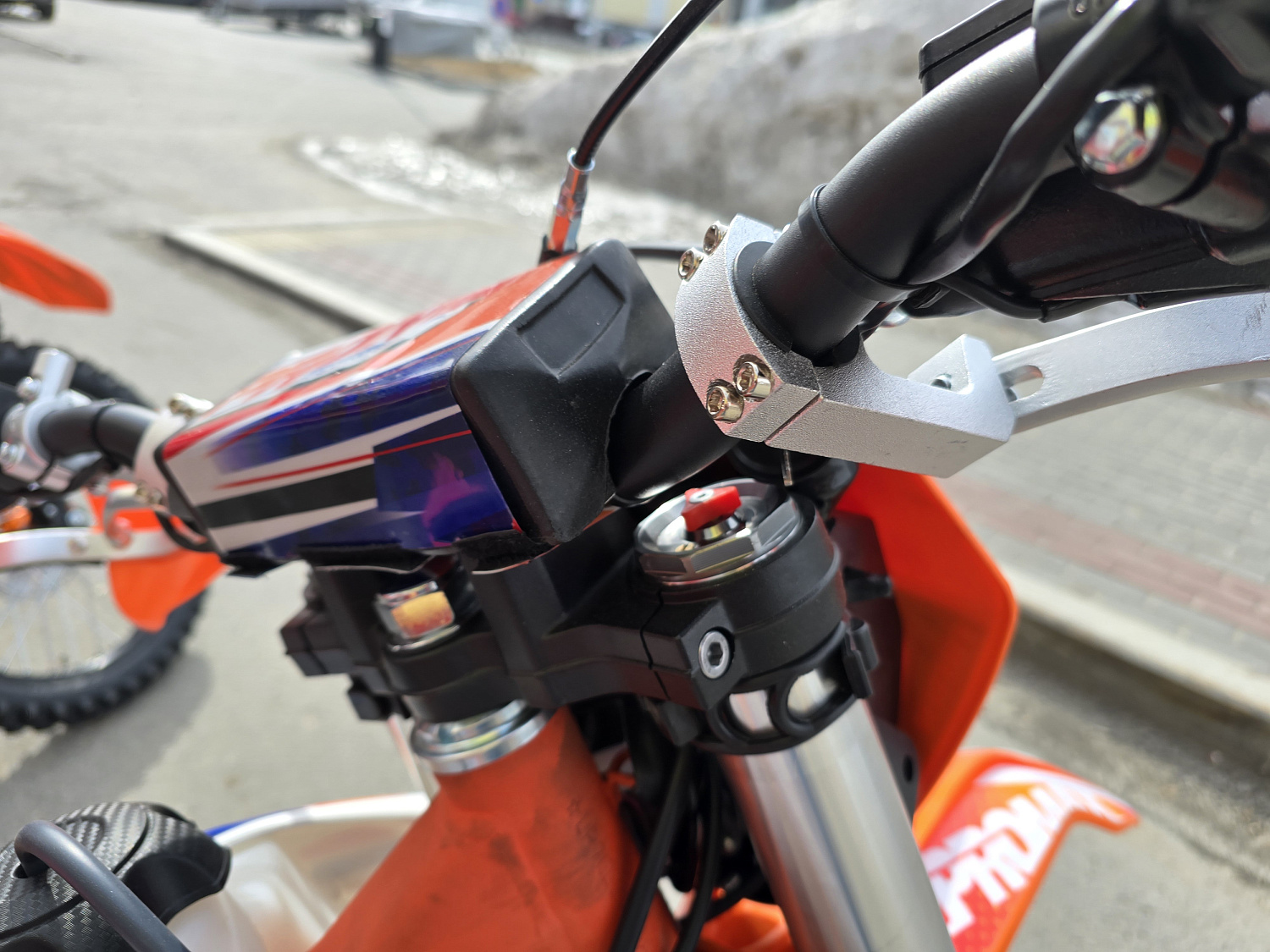 Кроссовый мотоцикл PROMAX INFERNO 380 (4 valves, 5 gears) в Москве Кроссовый мотоцикл PROMAX INFERNO 380 (4 valves, 5 gears) в Москве