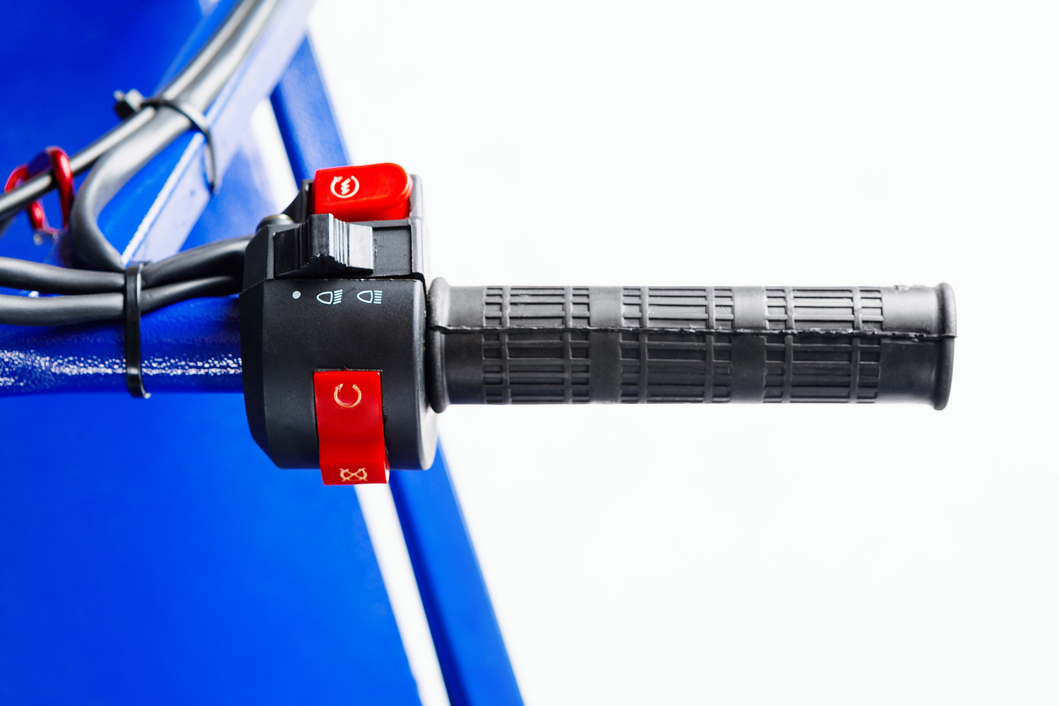 МОТОБУКСИРОВЩИК SNOW DOG 15 л.с. в Москве