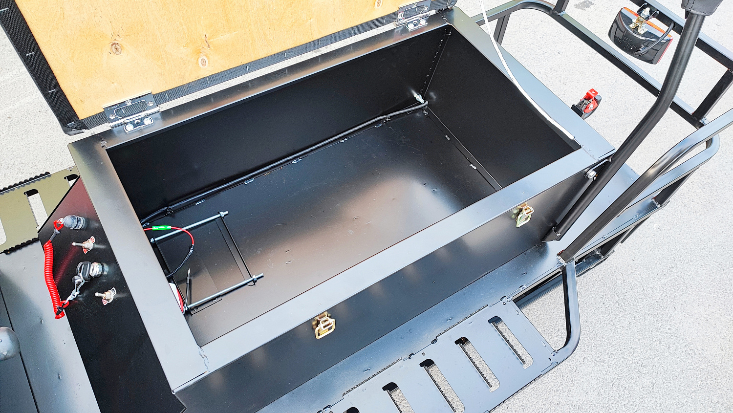 Снегоход PROMAX YAKUT 500 2.0 4T 27 в Москве Снегоход PROMAX YAKUT 500 2.0 4T 27 в Москве