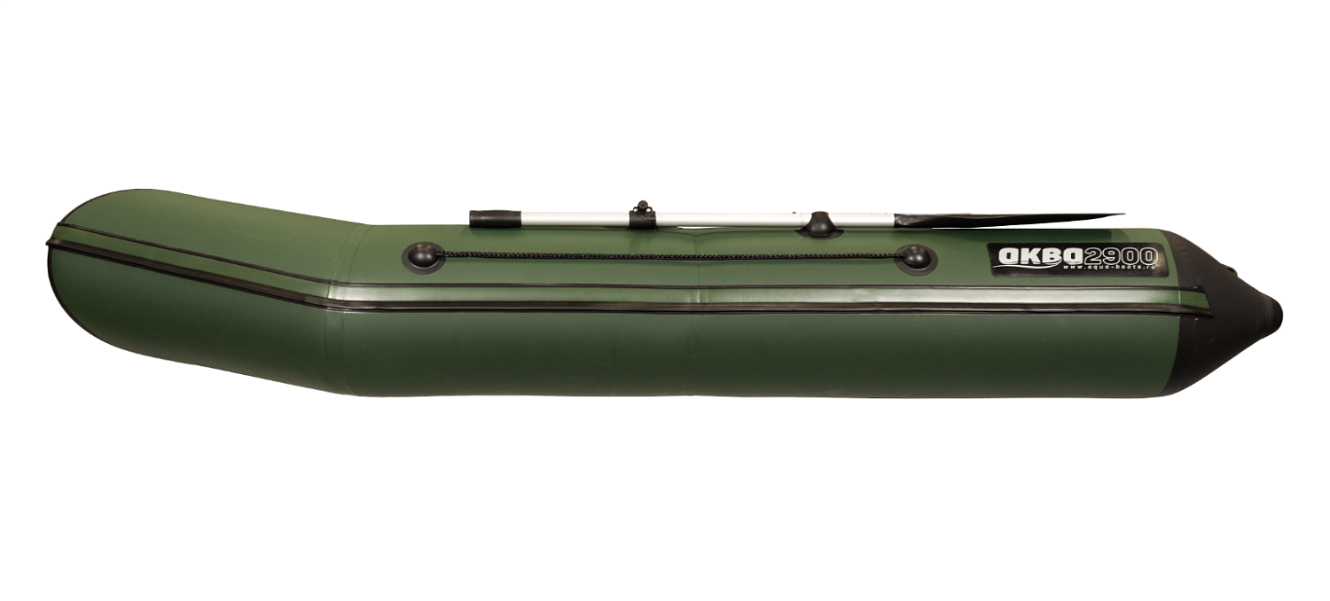 Лодка АКВА 2900 в Москве